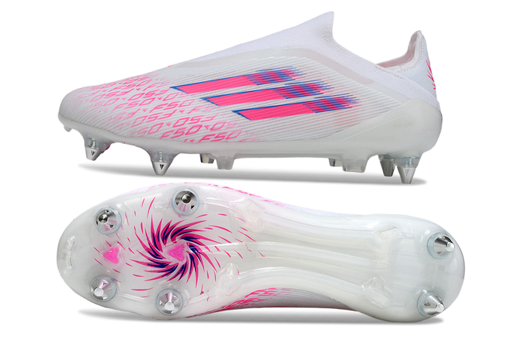 Crampons F50 Elite Laceless de Le 12 -ème Maillot, paire de crampons sans lacets avec pointes en acier pour le football.