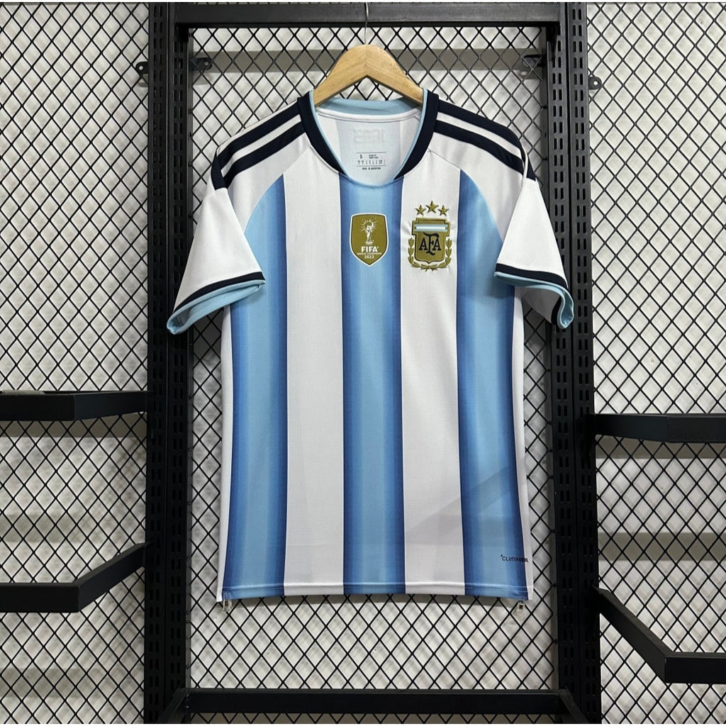 Maillot domicile Argentine 25/26 Le 12 -ème Maillot, maillot de football vert et blanc avec logo national et détails sportifs.