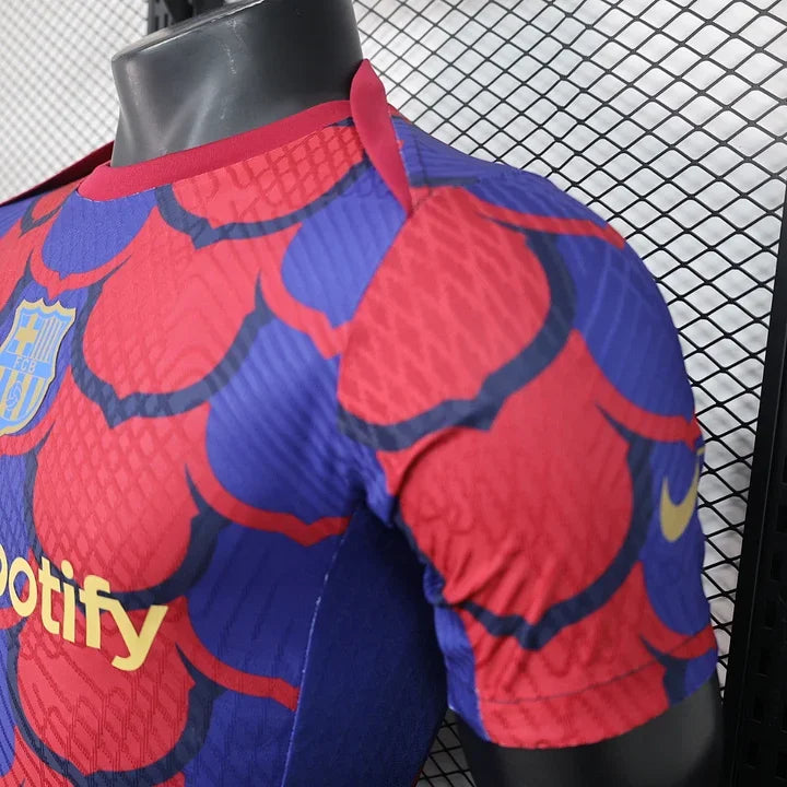 Maillot de football FC Barcelone 2024 2025 Pre-Match Le 12, maillot officiel avec logo et design moderne.