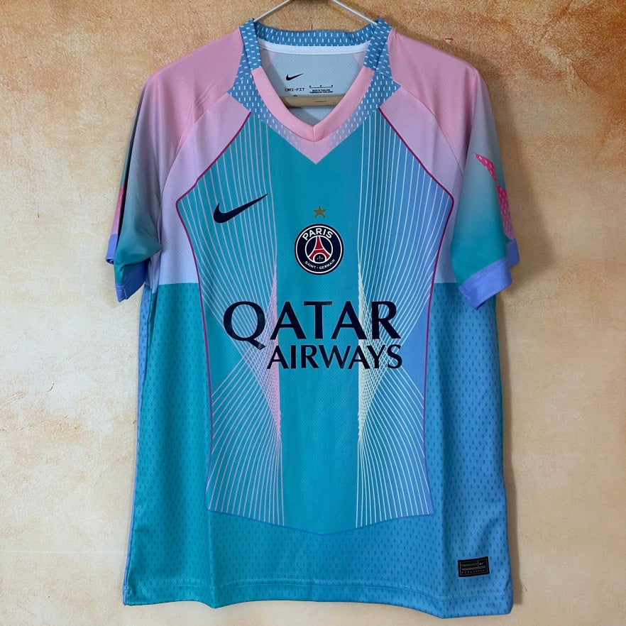 Maillot PSG bleu spécial 25/26 Le 12-ème Maillot, maillot de football pour enfants avec logo et détails visibles.