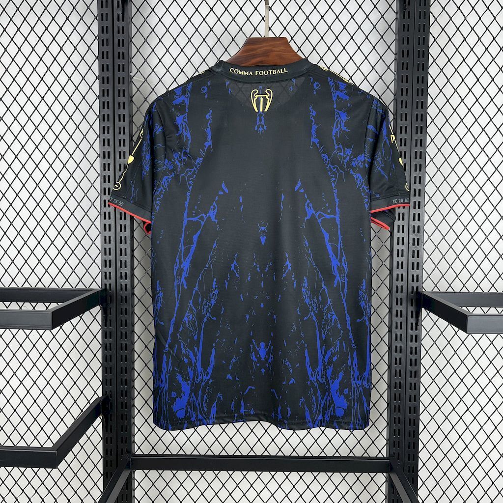 Maillot 25/26 PSG Le 12-ème avec motif Tour Eiffel, maillot de football pour enfants, bleu et rouge, détails du logo PSG