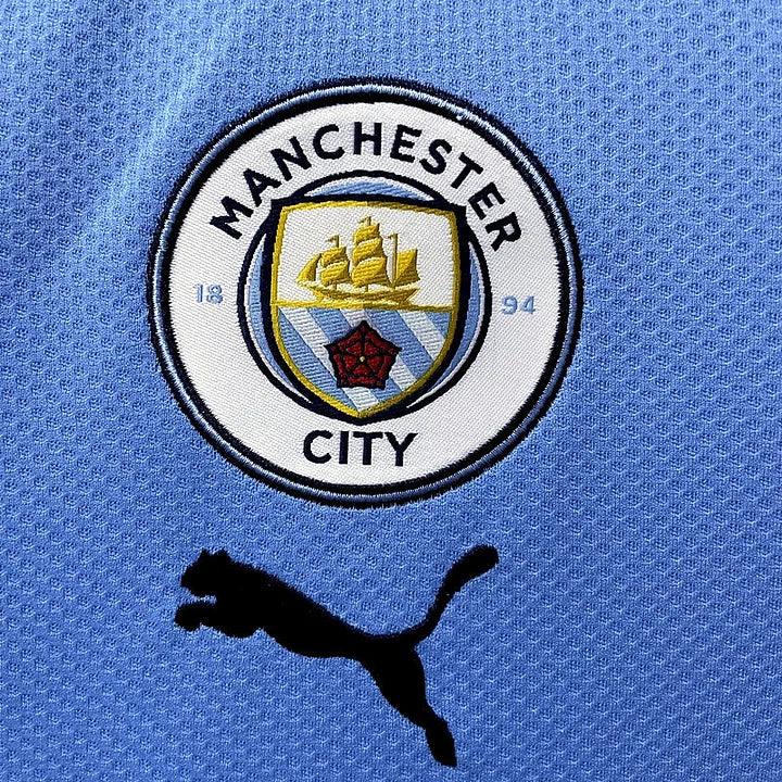 Maillot domicile Manchester City 2022/23 Le 12 -ème Maillot, maillot de football avec logo et design officiel.