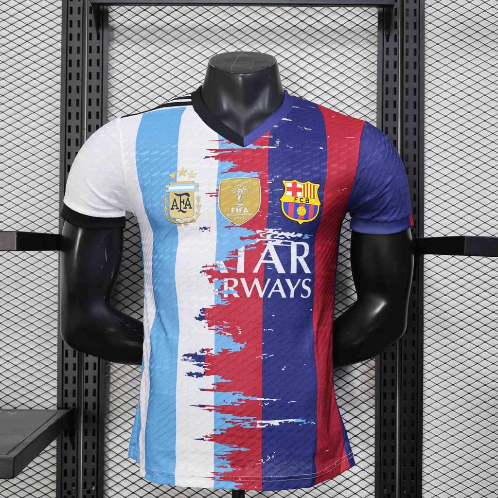 Maillot concept Messi 2025-26 de Le 12 -ème Maillot, maillot de football avec logo et design futuriste, vue frontale.
