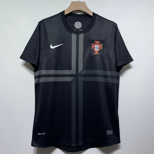 Maillot rétro Portugal 2012 extérieur de football, bleu avec logo et détails blancs, de la marque Le 12 -ème Maillot.