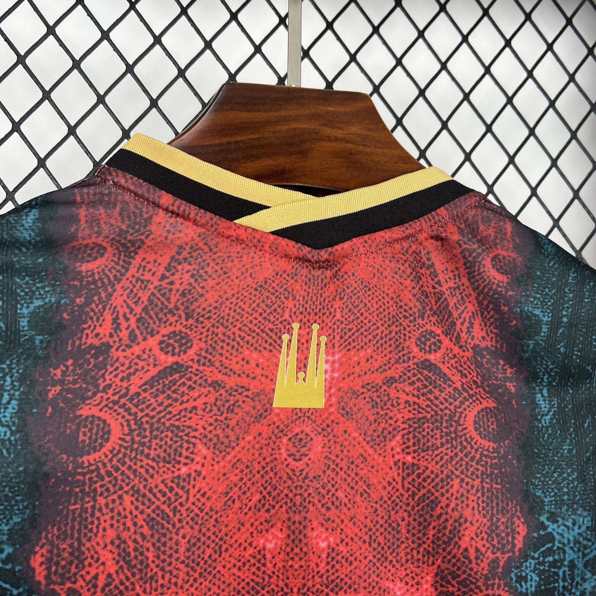 Maillot de football Barcelone Concept 2026-27 de la marque Le 12 -ème Maillot, vue frontale avec design moderne.