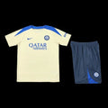 Maillot d'ensemble Inter Milan Le 12 -ème Maillot, logo et détails du maillot de football, vue de face.