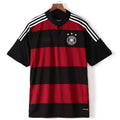 Maillot rétro de l'équipe d'Allemagne 2014 à l'extérieur, marque Le 12 -ème Maillot, vue de face avec logo et détails du design