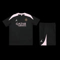 Ensemble PSG Le 12 -ème Maillot avec logo et détails du maillot de football, vue de face, sur fond blanc