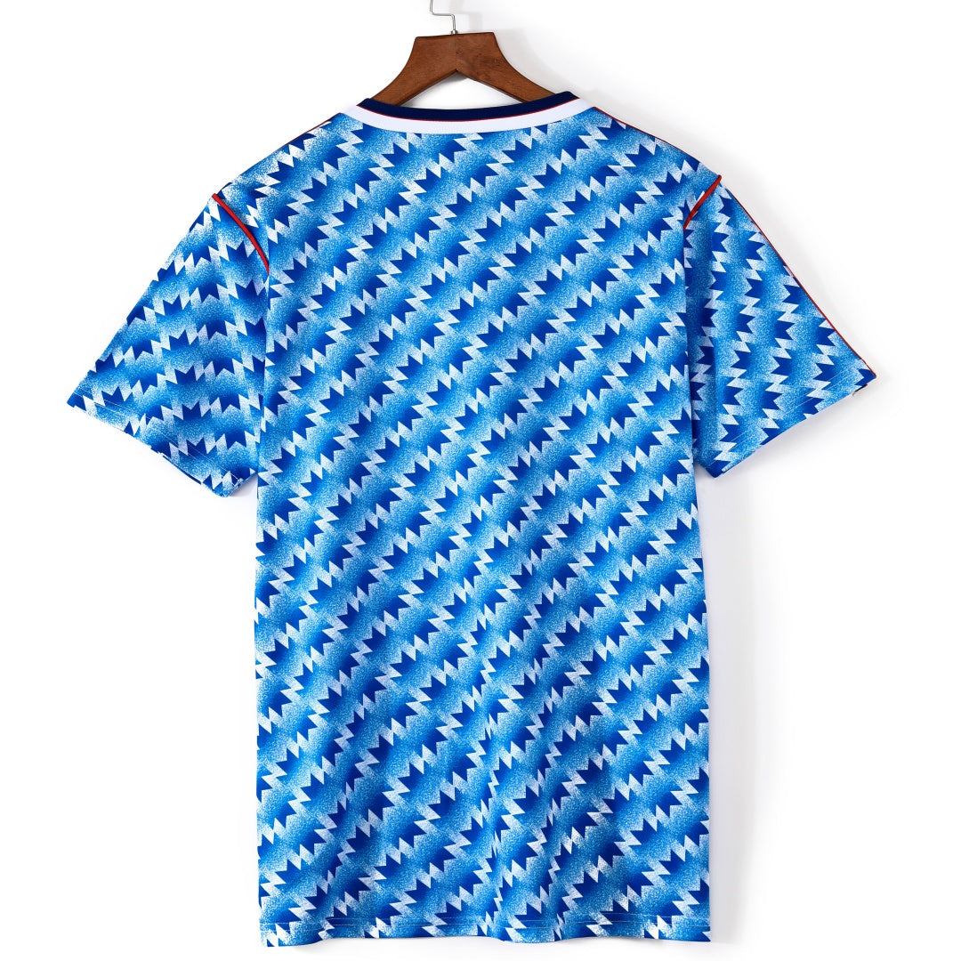 Maillot extérieur rétro Manchester United 1990-1992, marque Le 12-ème Maillot, vue de face avec logo et détails classiques