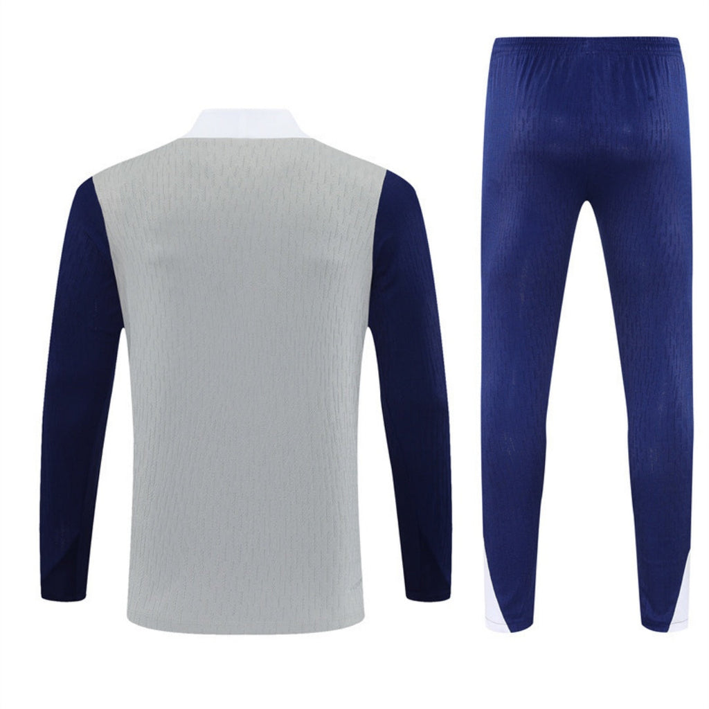 Ensemble de football Tottenham Spécial A de Le 12 -ème Maillot, maillot et short avec logo de l'équipe.