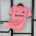Maillot Porto Away 2025/26 de Le 12 -ème Maillot, jersey de football avec logo et design extérieur, vue frontale.