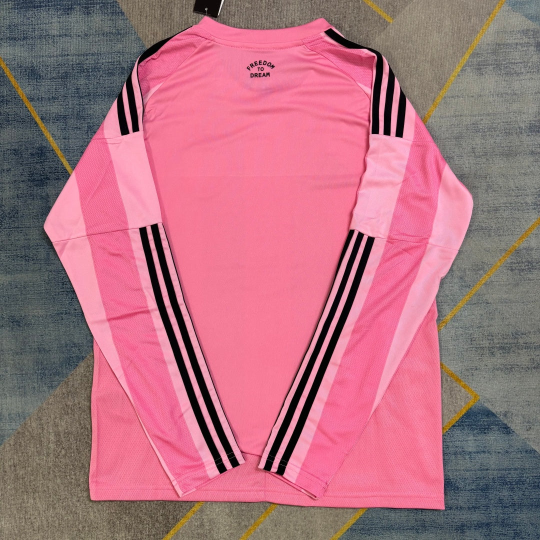 Maillot domicile à manches longues Inter Miami 25/26, marque Le 12 -ème Maillot, en tissu bleu et rose avec logo de l'équipe.