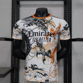 Maillot Real Madrid 25-26 ans Le 12-ème Maillot, maillot de football blanc avec logo du club et détails en bleu