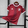 Maillot Qatar Coupe du Monde 2026 Le 12 -ème Maillot, maillot de football avec logo officiel, bleu avec détails blancs