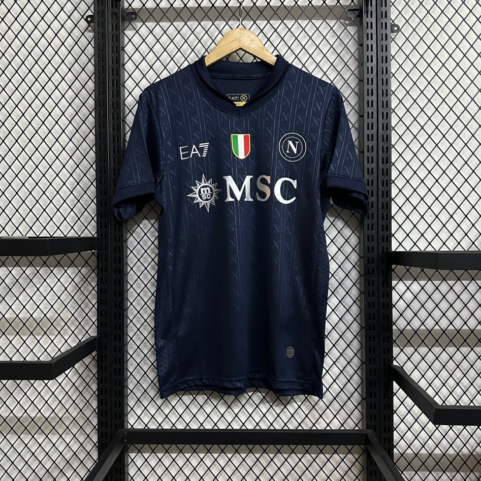 Maillot extérieur Naples Third 25/26 de Le 12 -ème Maillot, maillot de football avec logo Napoli visible.