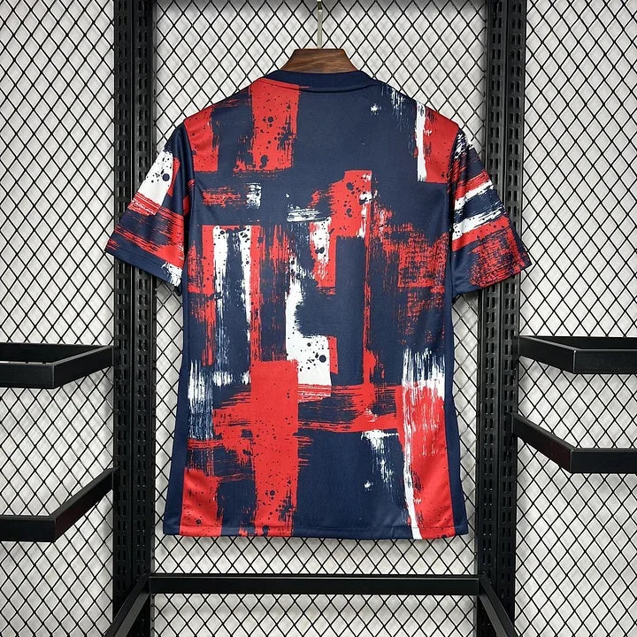 Maillot d'entraînement Paris Saint Germain PSG 2024-2025 Le 12-ème Maillot, maillot de football avec logo et design moderne.