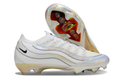 Crampons Air Max 95 de la marque Le 12 -ème Maillot, fixation pour chaussures de sport, visibles avec détails en plastique et métal