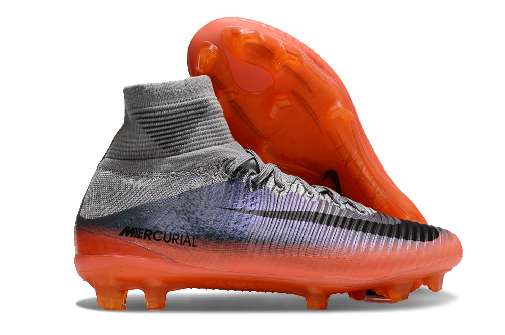 Crampons Mercurial Vapor X pour football, fixation robuste et design léger, image montrant la semelle et les pointes.