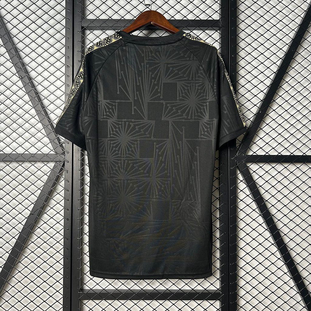 Maillot Mexique concept 2025 de Le 12 -ème Maillot, vue de face avec design moderne et couleurs nationales.