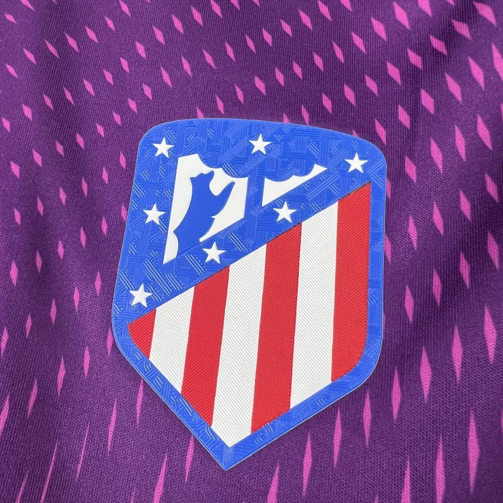 Maillot de gardien de l'Atlético Madrid 2025-26, marque Le 12 -ème Maillot, à manches longues, avec logo et design officiel.