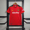 Maillot Wolves 2023-24 Le 12 -ème Maillot, maillot de football avec logo et couleurs officielles des Wolverhampton Wanderers.