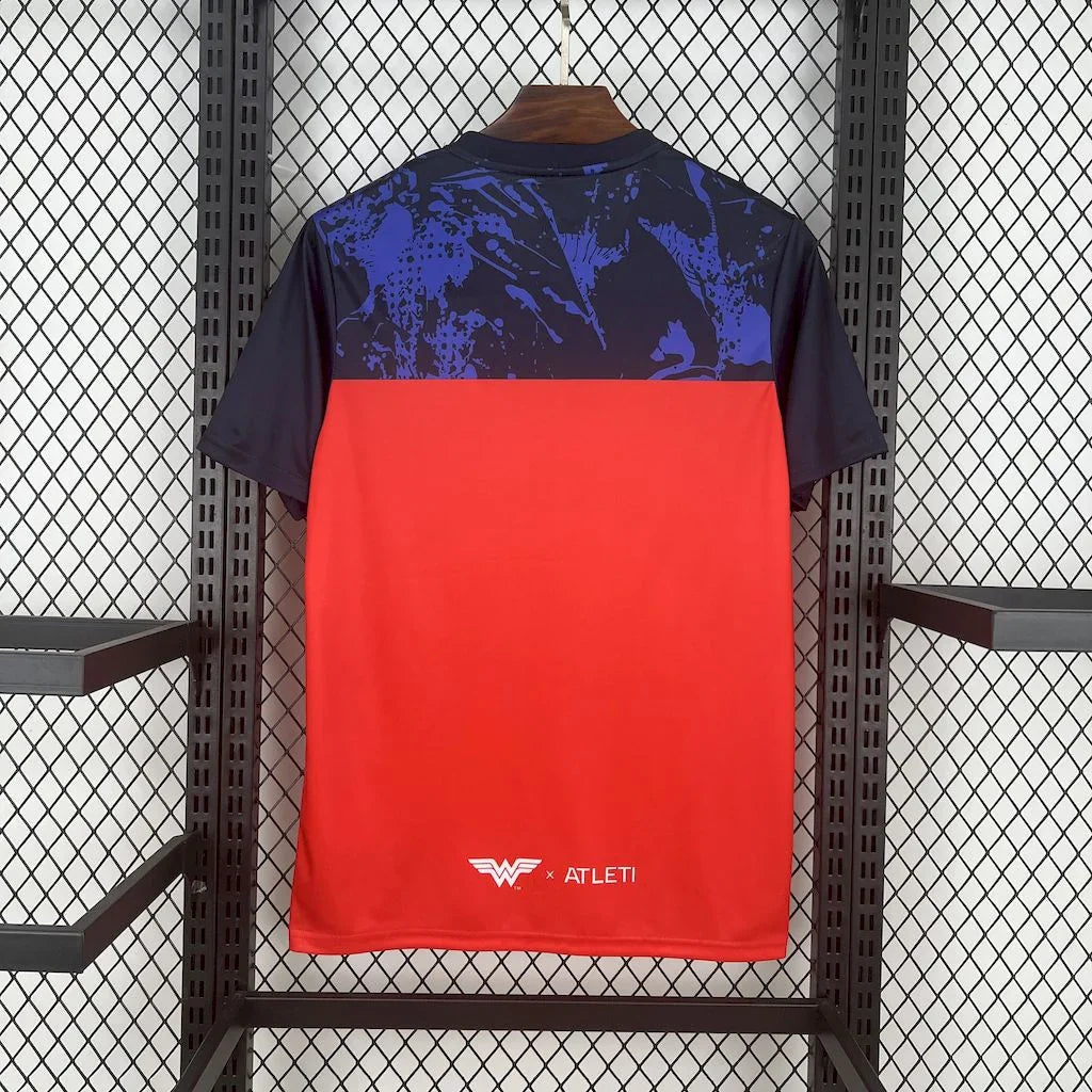 Maillot Atlético Madrid Concept 2025-26 Le 12 -ème Maillot, maillot de football avec logos et design moderne visible sur l'image.