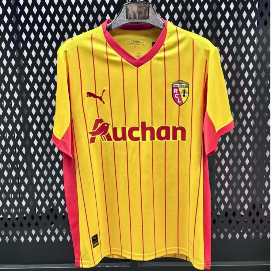 Maillot domicile RC Lens 25/26 Le 12 -ème Maillot, maillot de football avec logo RC Lens et détails bleus et jaunes.