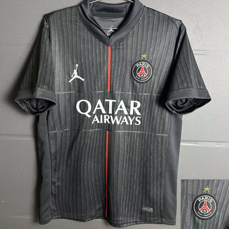 Maillot PSG quatrième étoile 25/26 de Le 12 -ème Maillot, jersey de football bleu avec logo et détails de la saison 2025-2026.