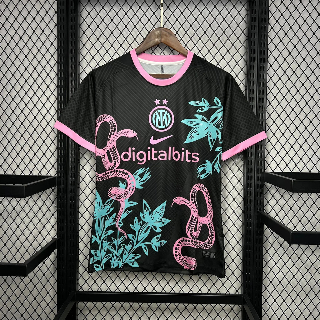 Maillot concept Inter Milan 2024-25 signé Le 12 -ème Maillot, maillot de football avec logo et design moderne visible sur l'image.