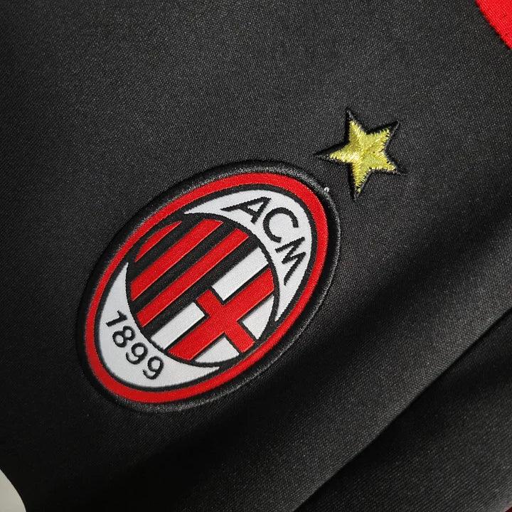 Maillot rétro AC Milan 2007-2008 Le 12-ème Maillot, maillot de football vintage en image.