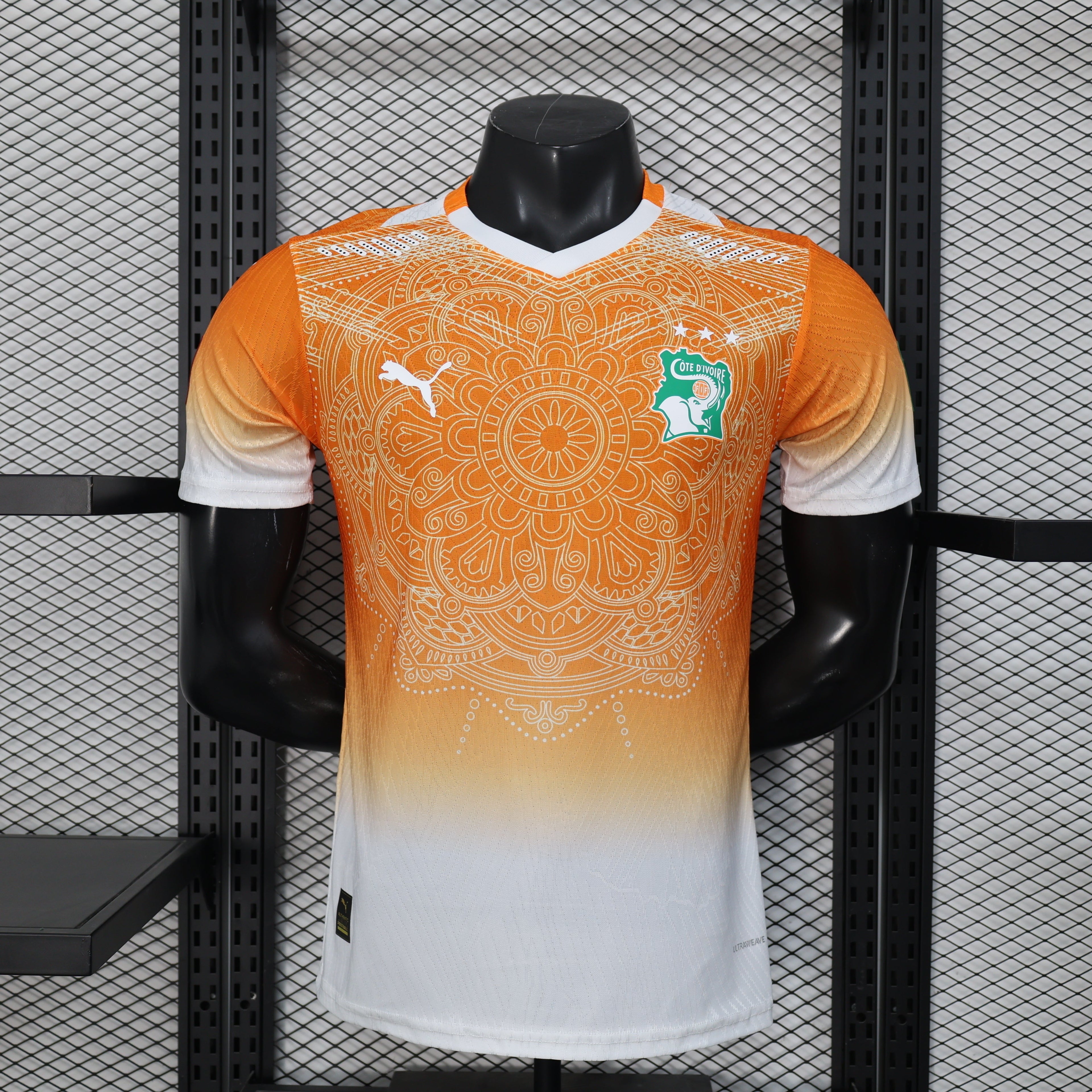 Maillot Côte d'Ivoire Concept 2026 par Le 12 -ème, maillot de football avec design moderne et couleurs ivoiriennes.