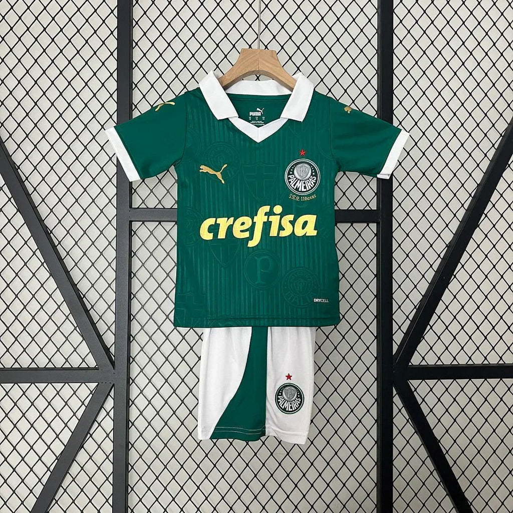 Maillot enfant Palmeiras 2024-25, kit complet avec logo et couleurs vertes et blanches, fabriqué par Le 12 -ème Maillot.