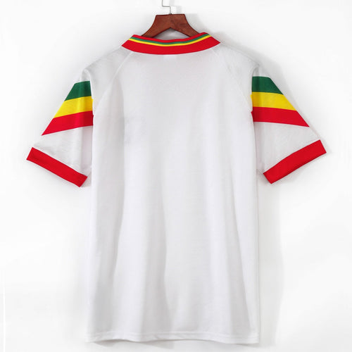 Maillot rétro Portugal extérieur 1992-1994 Le 12 -ème Maillot, maillot de football vintage avec logo et design d'époque