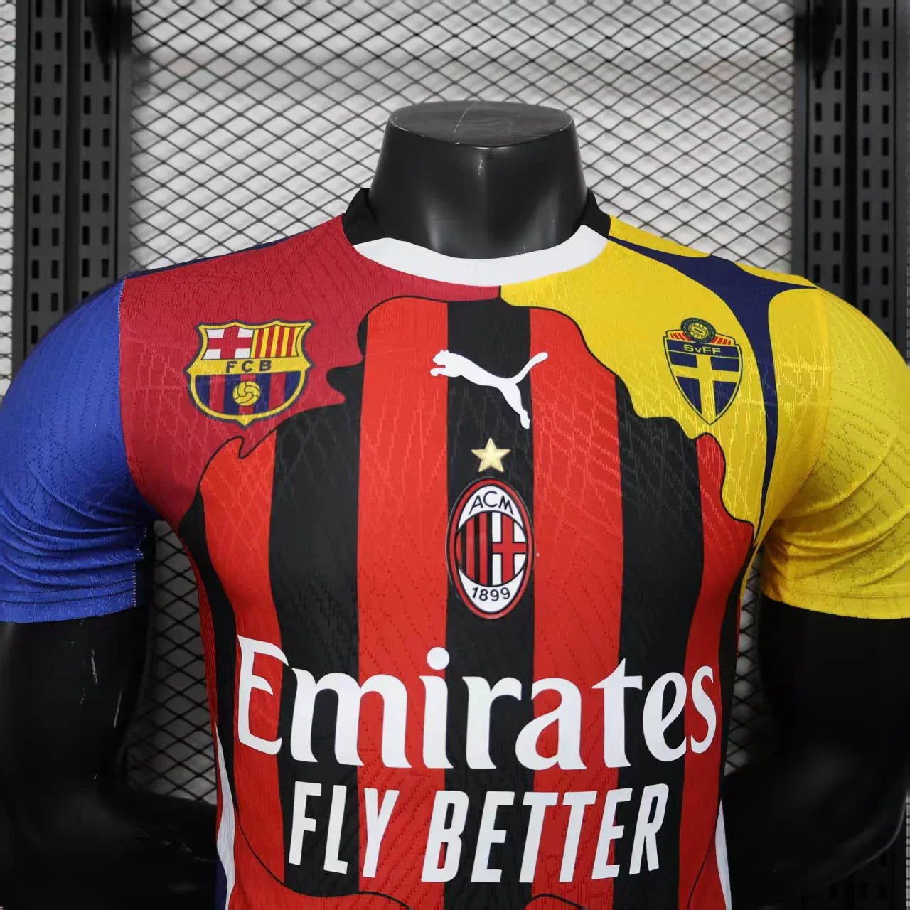 Maillot Ibrahimovic concept 2025-26 de Le 12 -ème Maillot, vue de face avec design moderne et logo visible.