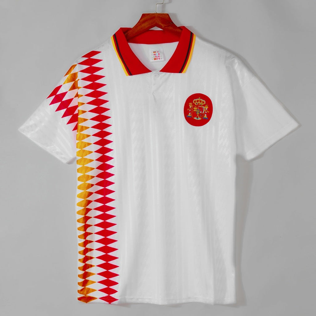Maillot extérieur de football Espagne 1994, rétro, par la marque Le 12 -ème Maillot, vue de face avec détails du design.