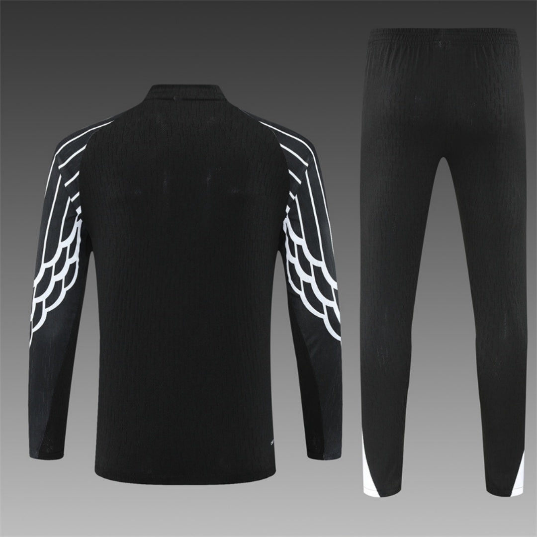 Ensemble de football PSG Le 12 -ème Maillot noir 25/26, maillot officiel avec logo et design sportif visible.