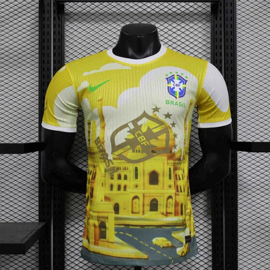 Maillot de football Brésil Concept 2025 Le 12 en jaune, détail du design et logo sur le maillot.