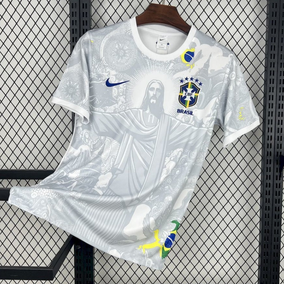 Maillot de football blanc Brésil 25/26 Le 12 -ème Maillot, vue de face, détails du design sportif.