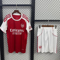 Ensemble Arsenal domicile adulte Le 12 -ème Maillot, maillot de football rouge avec logo et détails blancs.