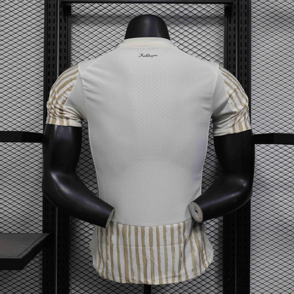 Maillot extérieur de football Al-Hilal 2025-26, marque Le 12 -ème Maillot, vue de face avec logo et design moderne