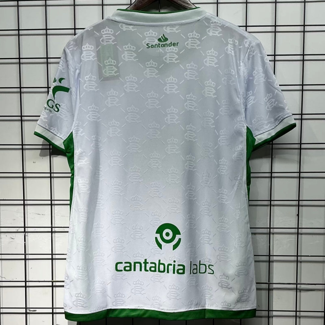 Maillot domicile de football Le 12 -ème Maillot, modèle Santander 25/26, en bleu avec logo et détails du club.