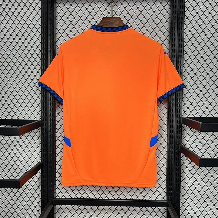 Maillot Olympique de Marseille 2024-2025 third de la marque Le 12 –ème Maillot, vue de face avec logo et détails du design.