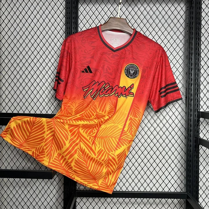 Maillot de football Inter Miami Le 12-ème Maillot 2024-2025, vue de face avec logo et design moderne.