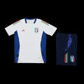 Ensemble Italie Le 12 -ème Maillot, maillot de football bleu et blanc avec logo national, vue de face.
