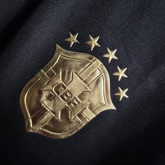 Maillot de football Brésil Concept 2022/23 Le 12 -ème Maillot, maillot officiel avec design brésilien visible sur l'image.