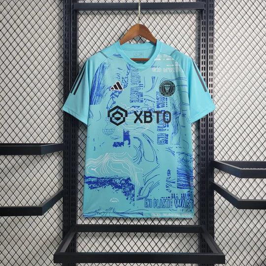 Maillot de football Inter Miami saison 2023-2024 édition spéciale, fabriqué par Le 12, avec logo et design distinctifs.