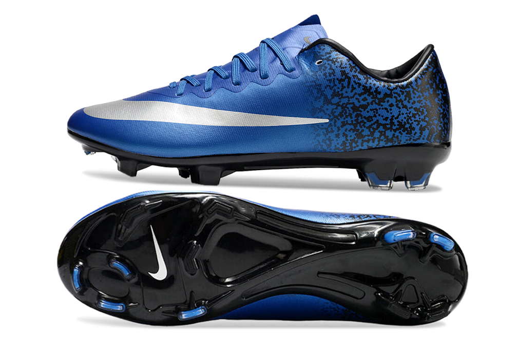 Crampons Mercurial Vapor X de Le 12 -ème Maillot, fixation robuste pour chaussures de sport ou football, visibles en image.