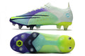 Crampons Mercurial Superfly IX Elite de Le 12 -ème Maillot, vue de face avec pointes en métal et tige en synthétique noir.