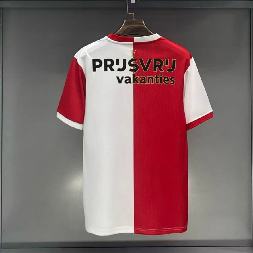 Maillot domicile Feyenoord 25/26 de Le 12 -ème Maillot, maillot de football avec logo et détails du club orange et blanc