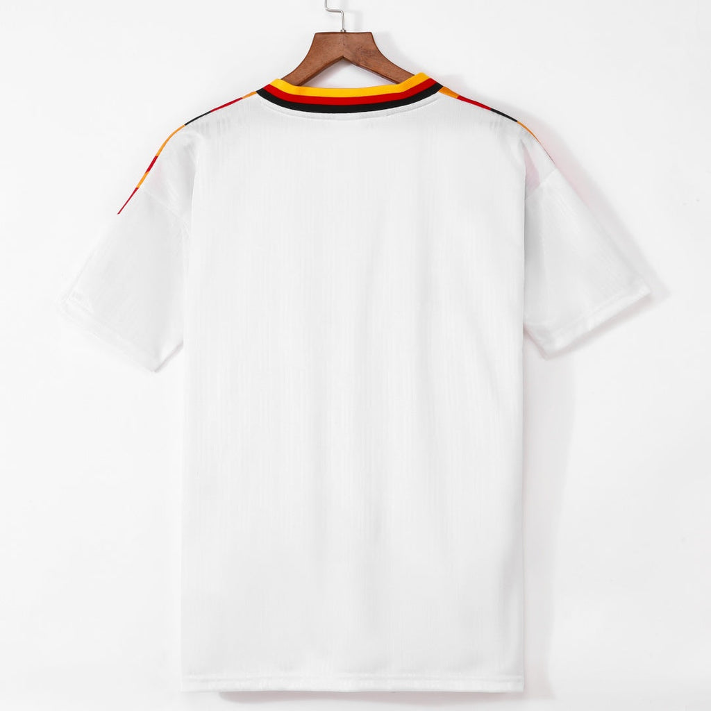 Maillot domicile rétro de l'Allemagne 1994, marque Le 12 -ème Maillot, vue de face avec logo et détails du maillot.